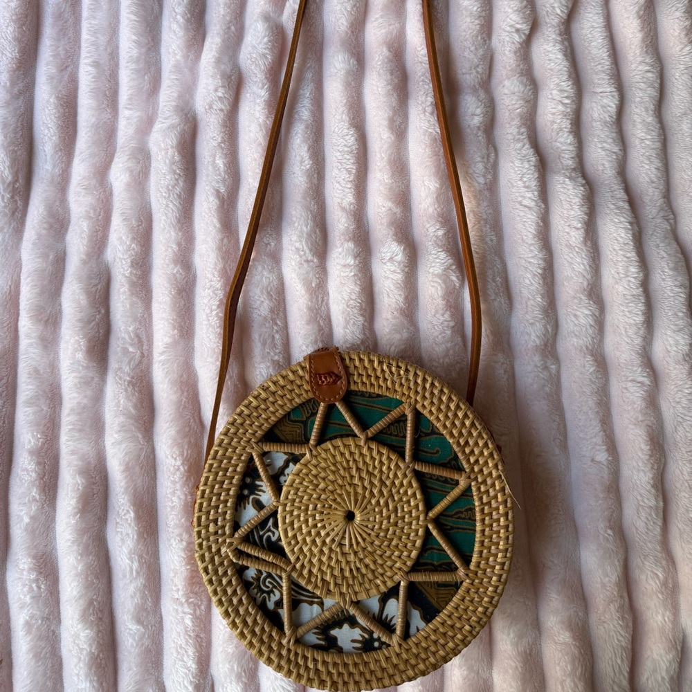 Round Rattan Woven Crossbody Bag - Brown